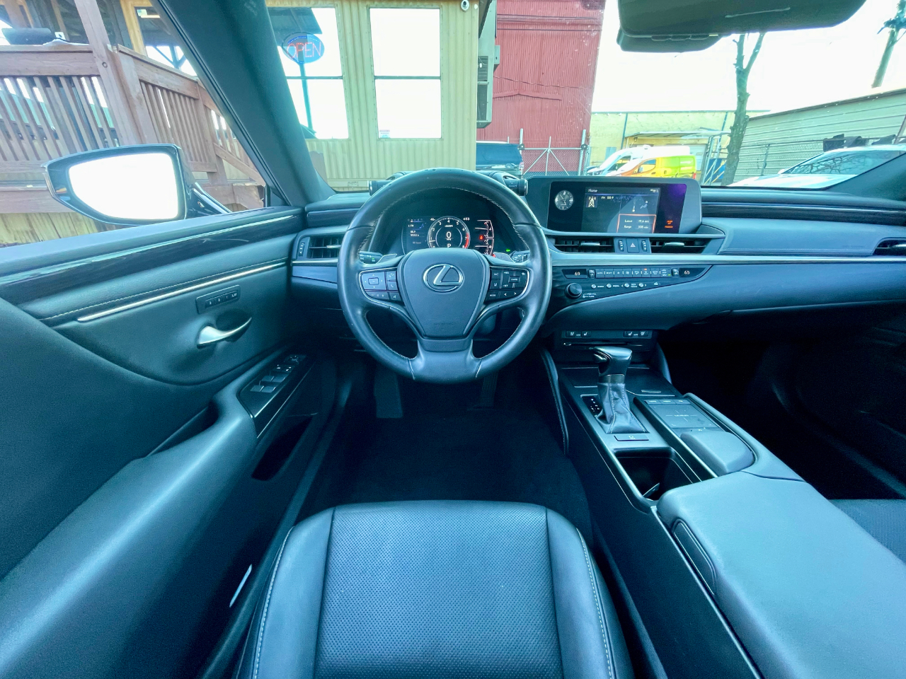 Lexus ES 350 Luxury 2019