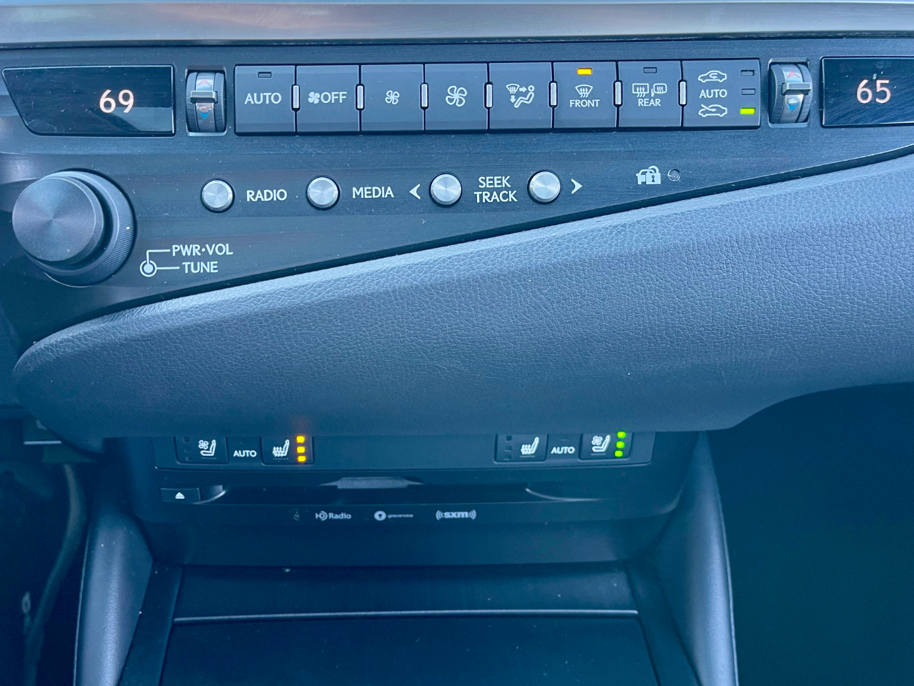 Lexus ES 350 Luxury 2019