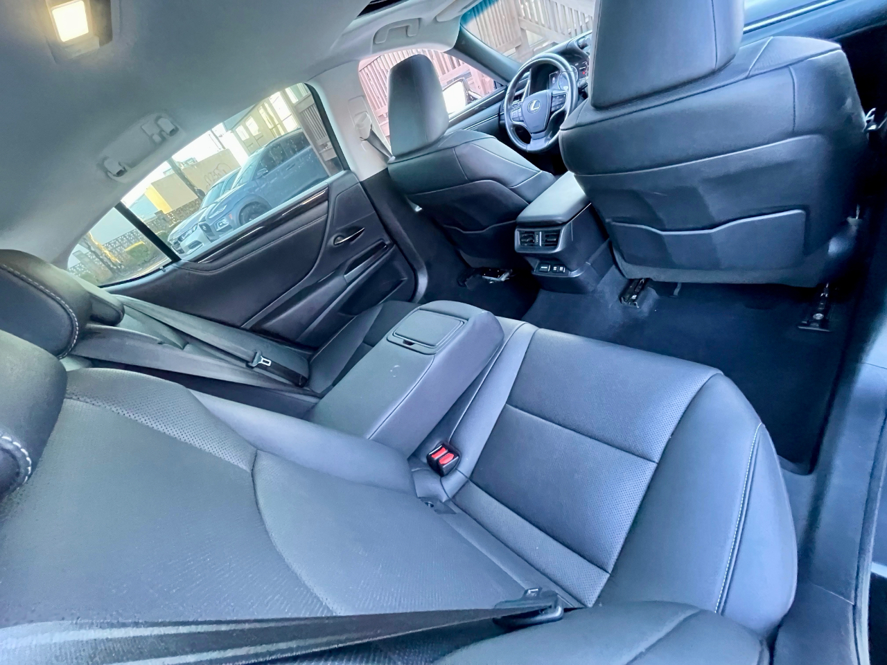 Lexus ES 350 Luxury 2019