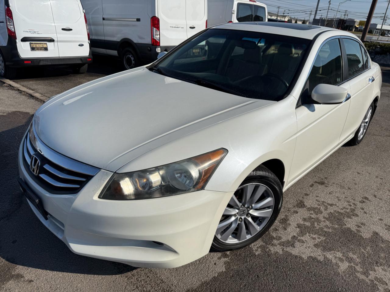 Honda Accord EX-L V-6 Sedan AT 2011