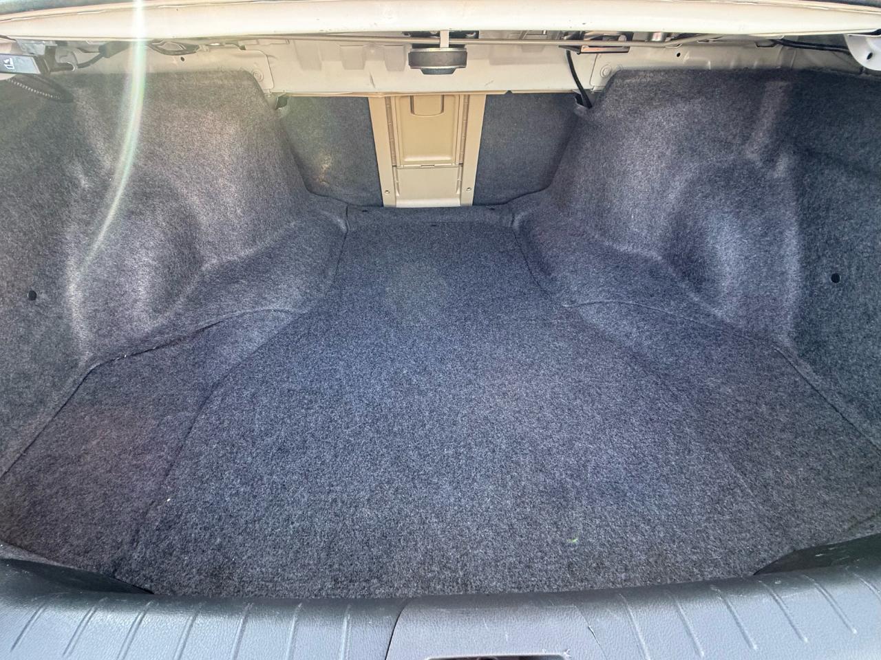 Honda Accord EX-L V-6 Sedan AT 2011