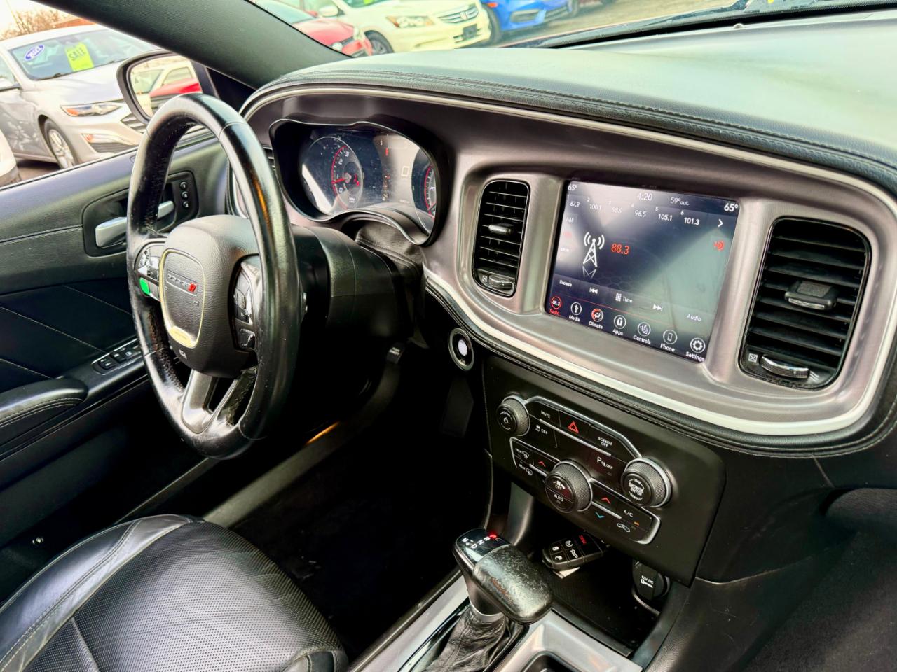 Dodge Charger SXT 2019