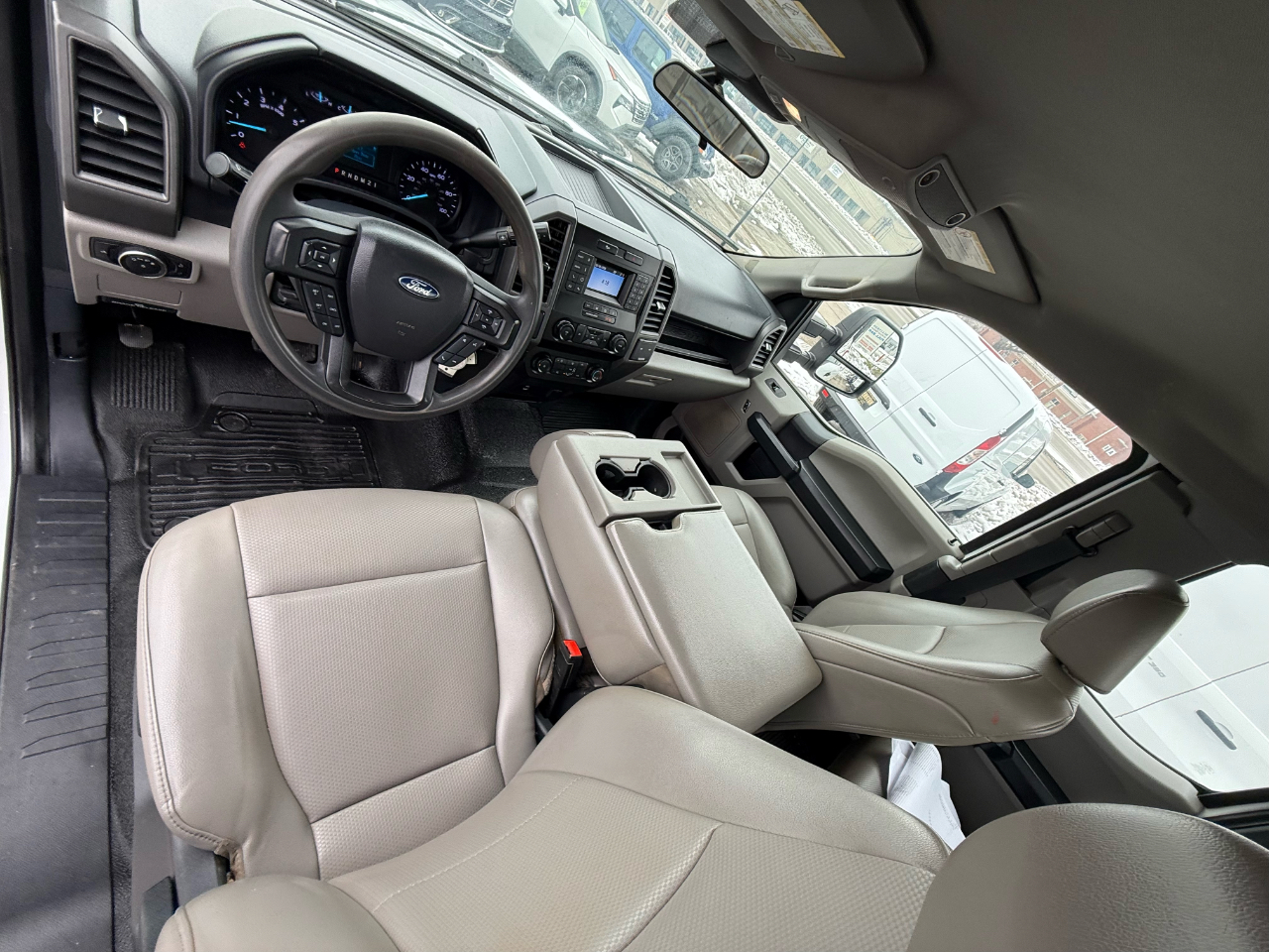 Ford F-250 SD XL SuperCab 4WD 2022