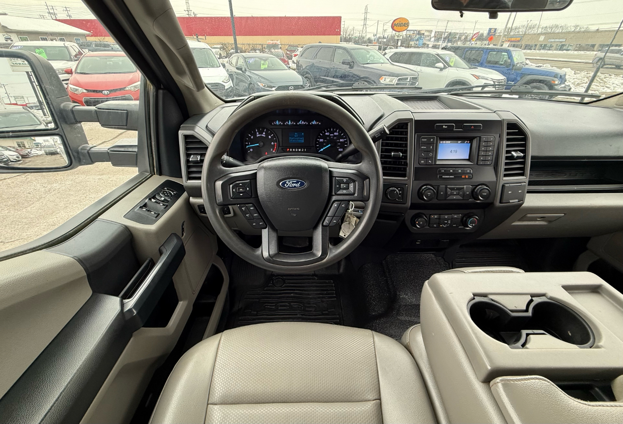 Ford F-250 SD XL SuperCab 4WD 2022