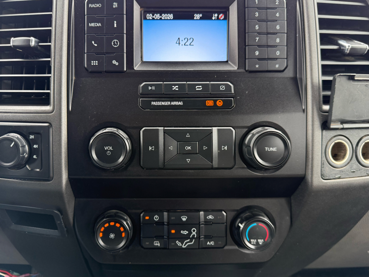 Ford F-250 SD XL SuperCab 4WD 2022