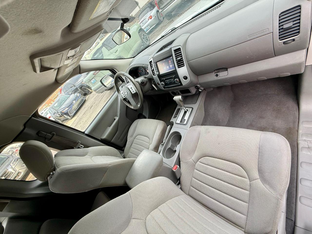 Nissan Frontier S King Cab I4 2019