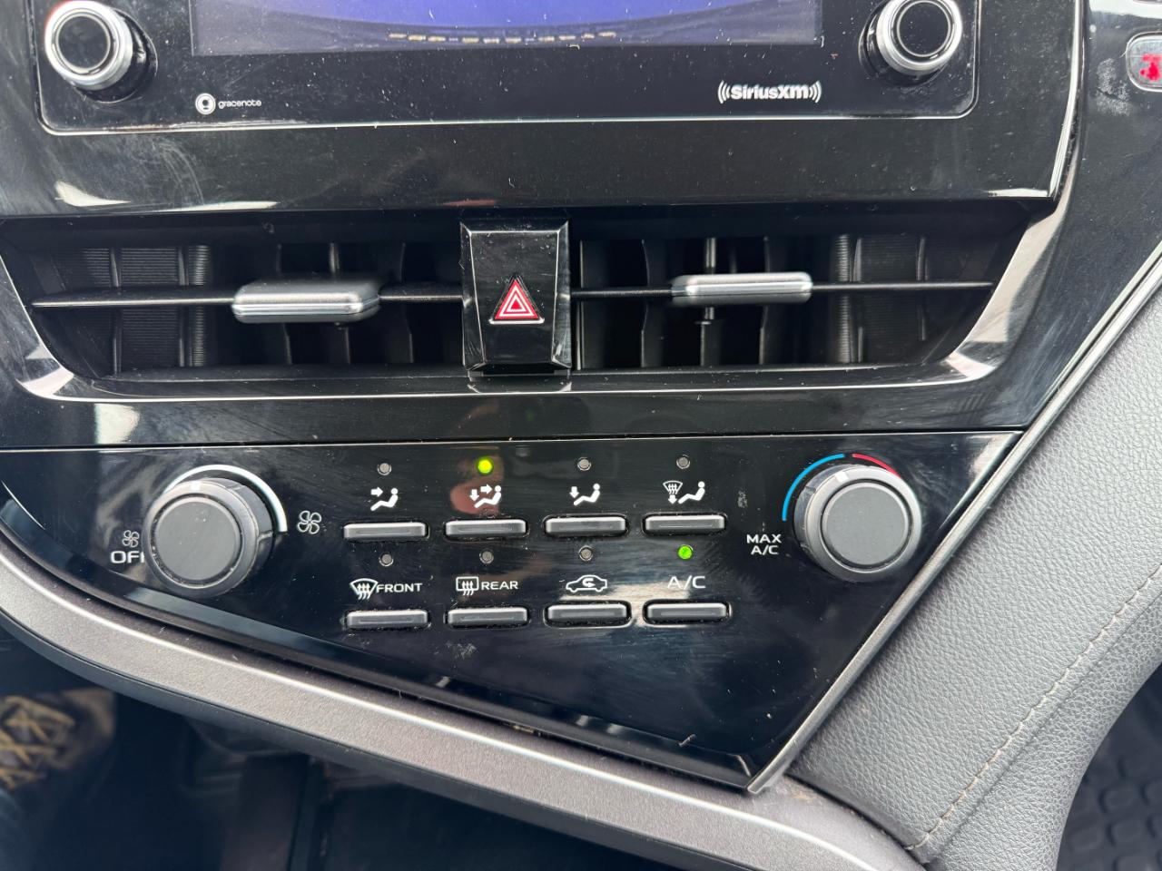 Toyota Camry LE AWD 2021