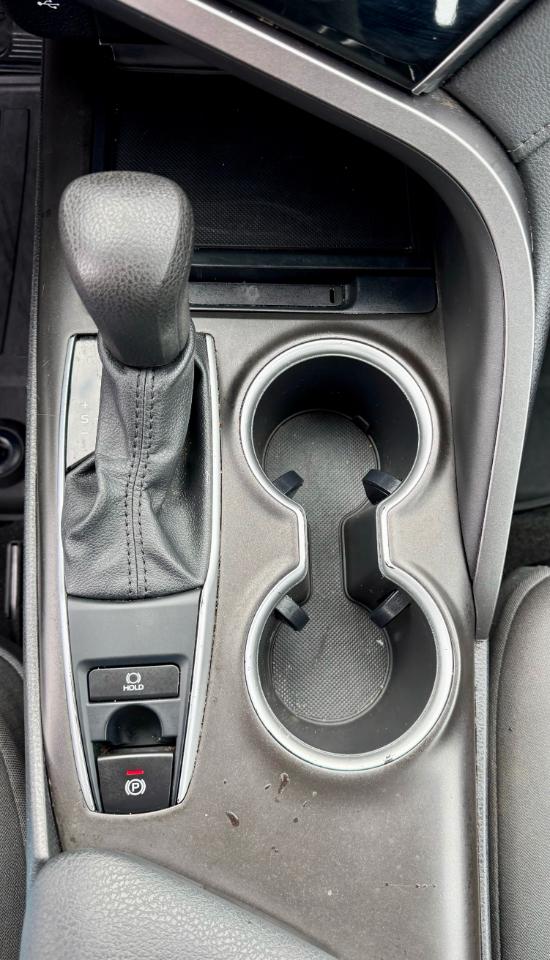 Toyota Camry LE AWD 2021