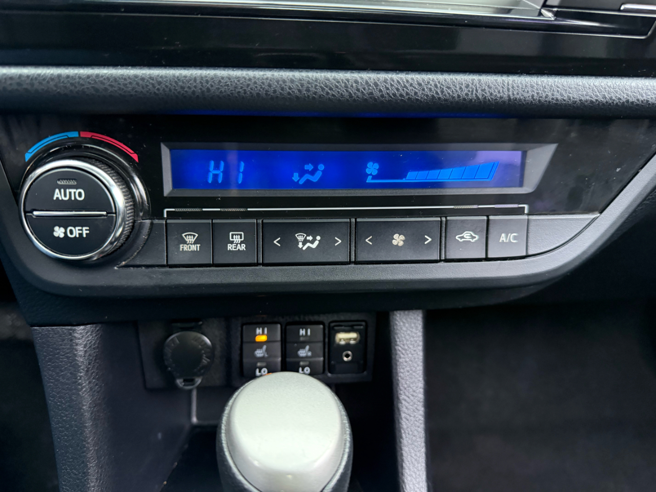 Toyota Corolla S Premium 4D Sedan 2015