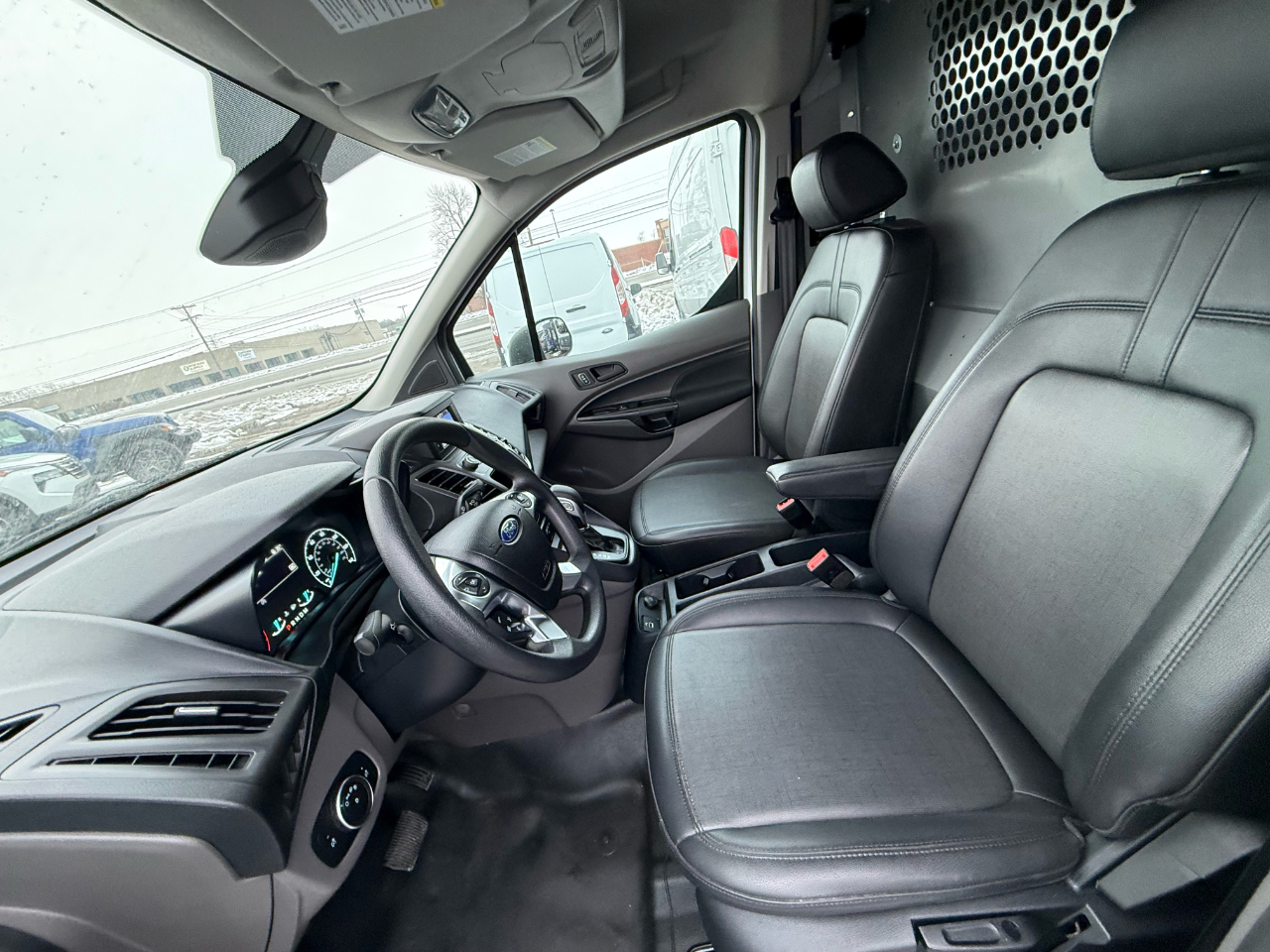 Ford Transit Connect Cargo Van XL LWB 2022