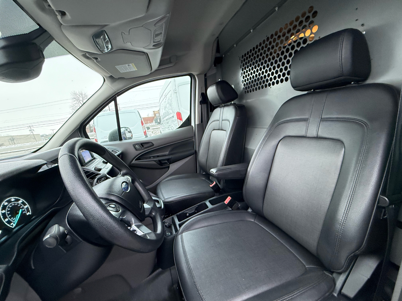 Ford Transit Connect Cargo Van XL LWB 2022