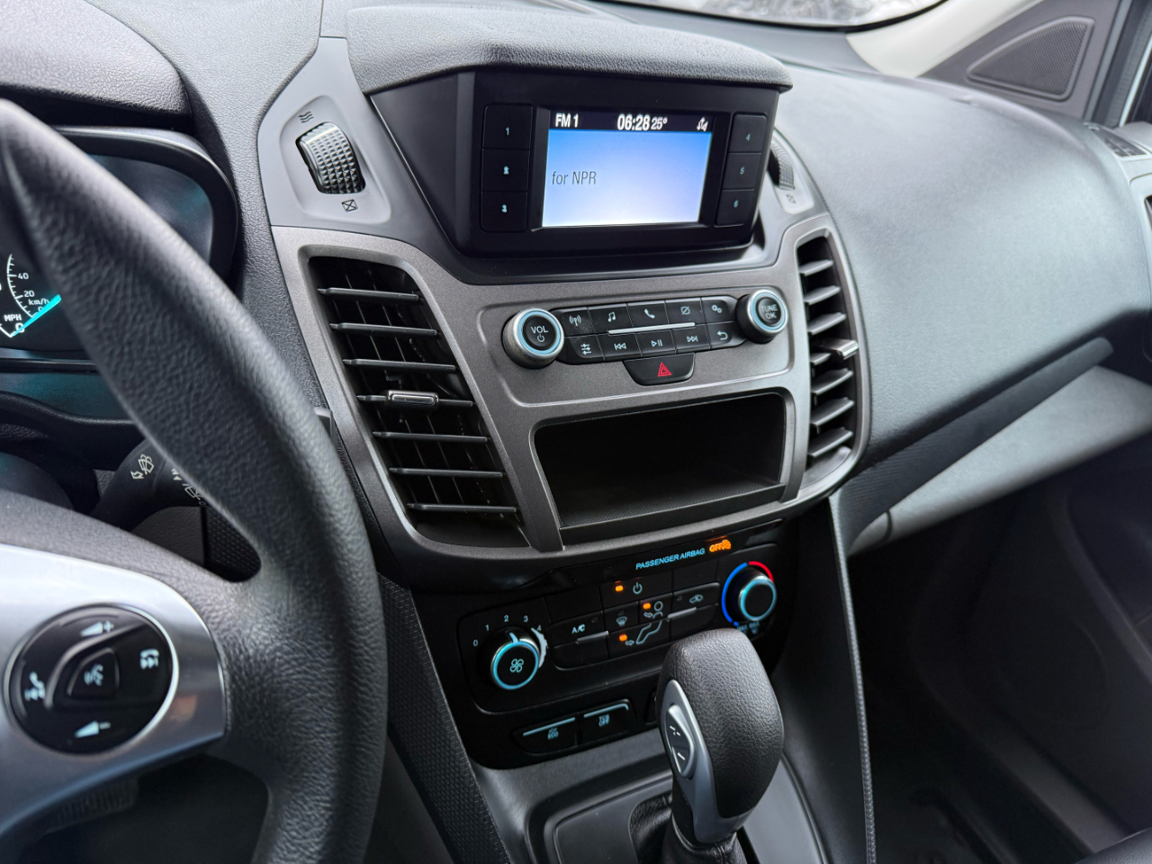 Ford Transit Connect Cargo Van XL LWB 2022