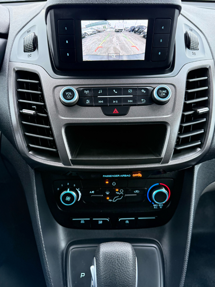 Ford Transit Connect Cargo Van XL LWB 2022