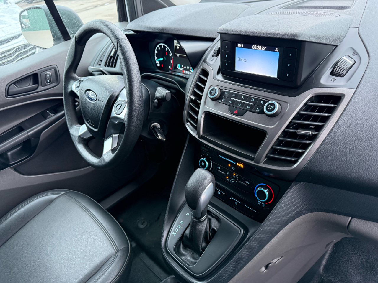 Ford Transit Connect Cargo Van XL LWB 2022