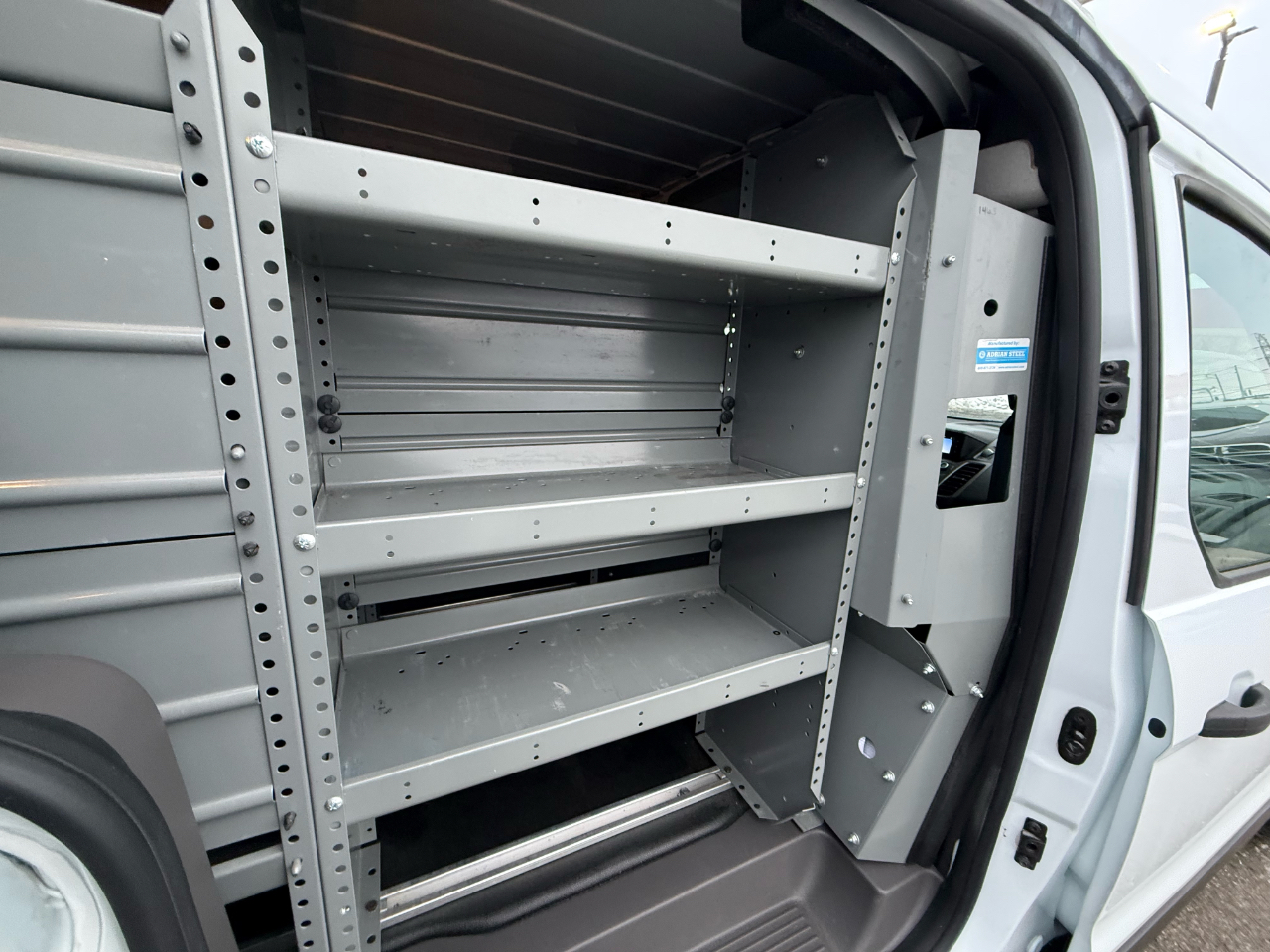 Ford Transit Connect Cargo Van XL LWB 2022