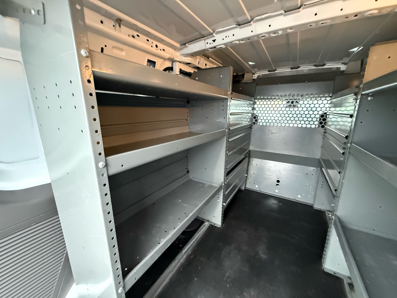 Ford Transit Connect Cargo Van XL LWB 2022