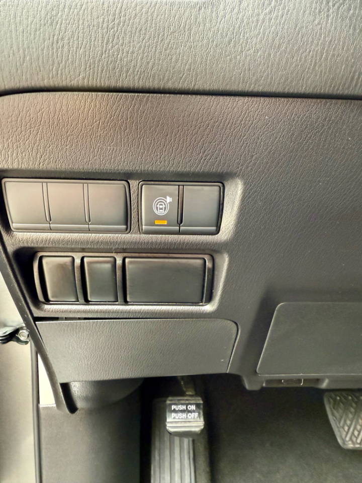 Nissan Armada SV 4WD 2023