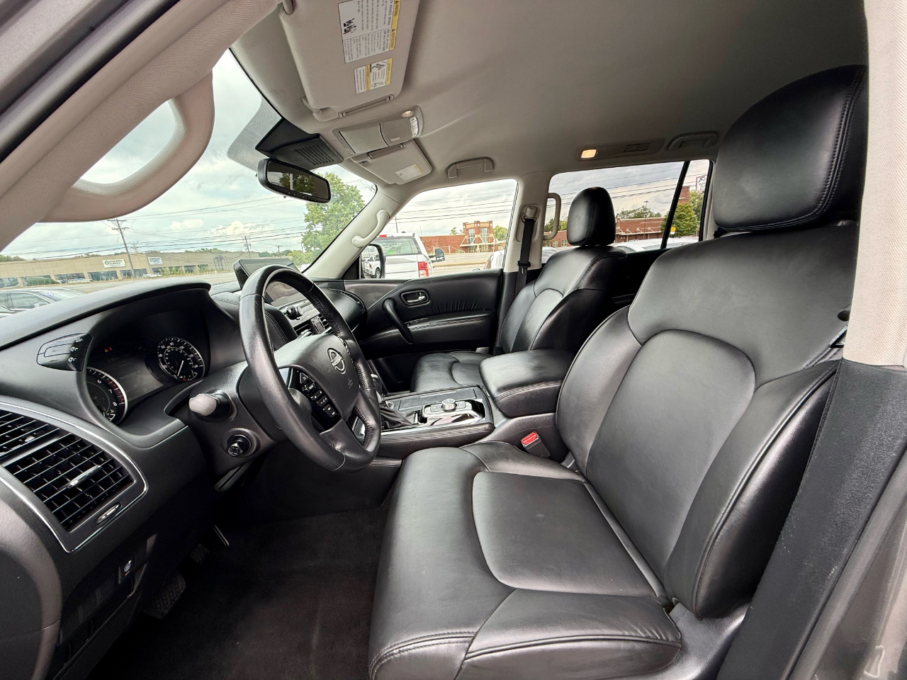 Nissan Armada SV 4WD 2023