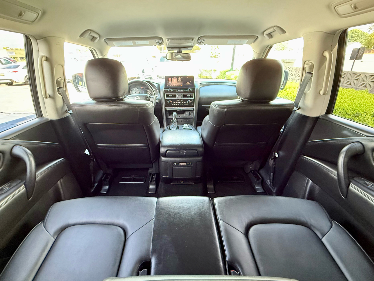 Nissan Armada SV 4WD 2023