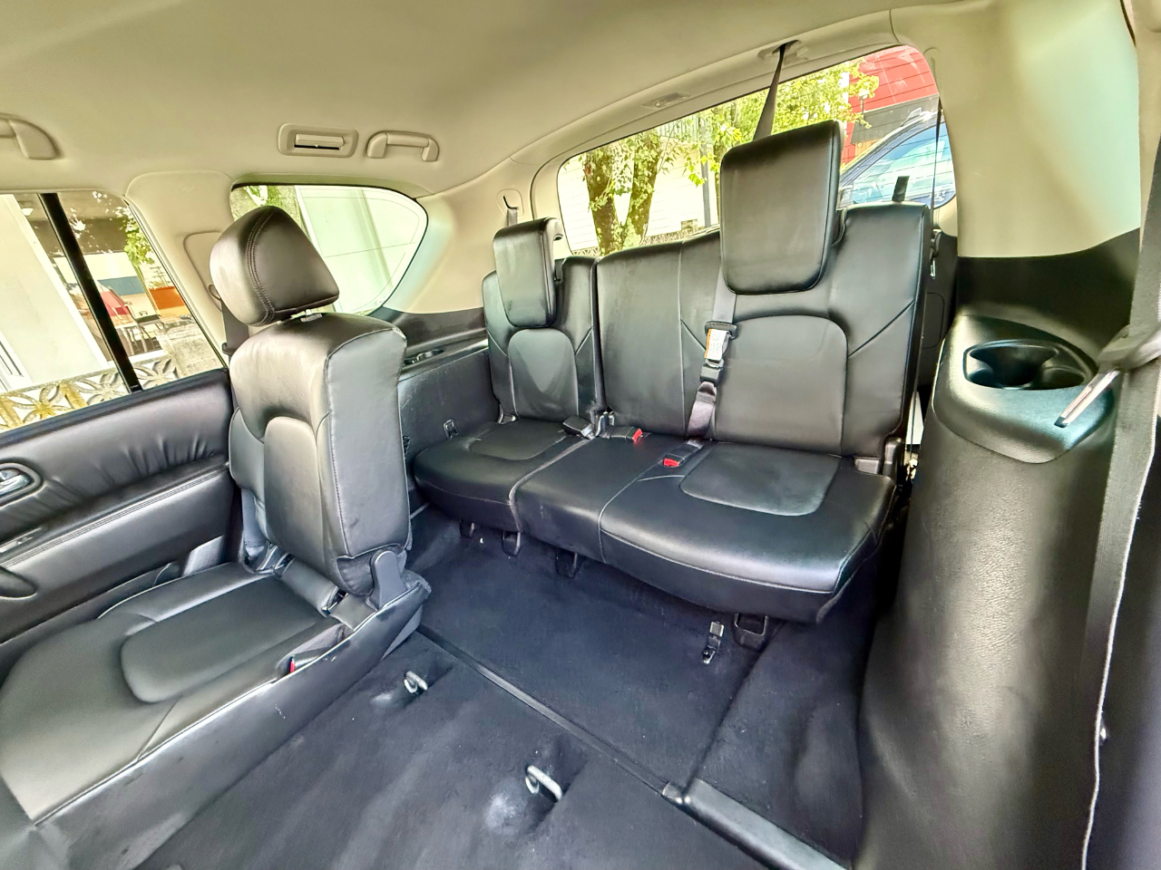 Nissan Armada SV 4WD 2023