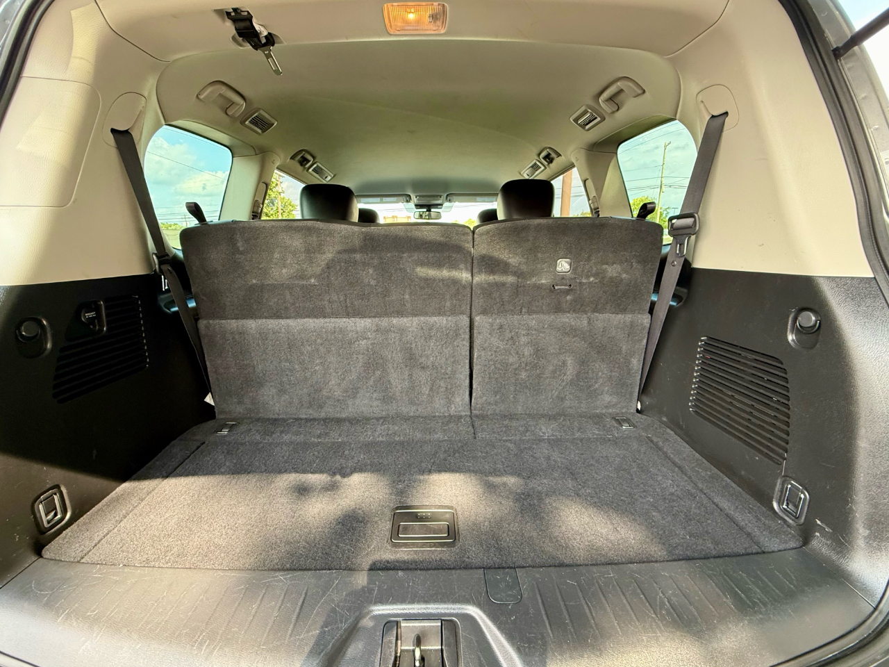 Nissan Armada SV 4WD 2023