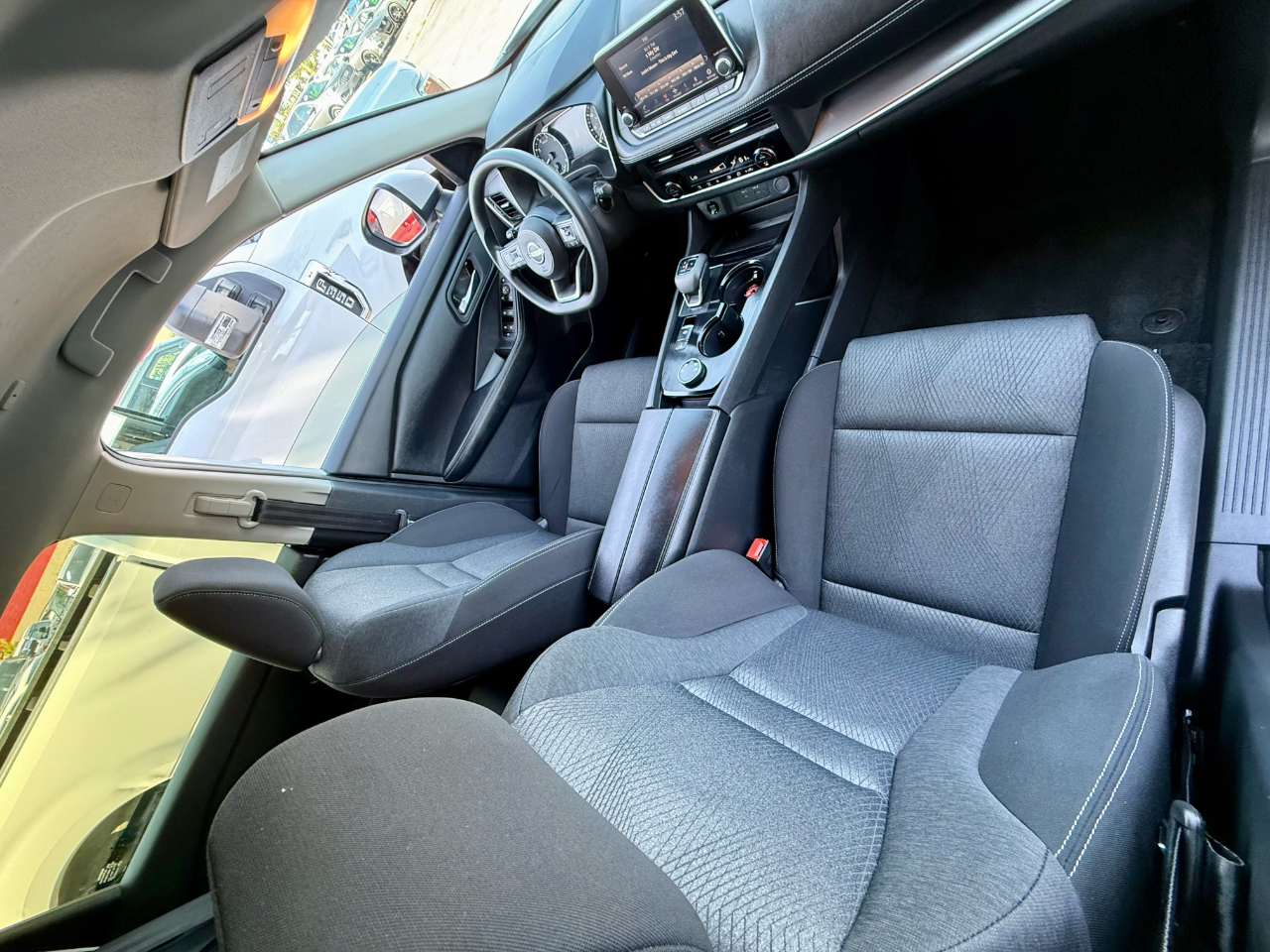 Nissan Rogue SV AWD 2024