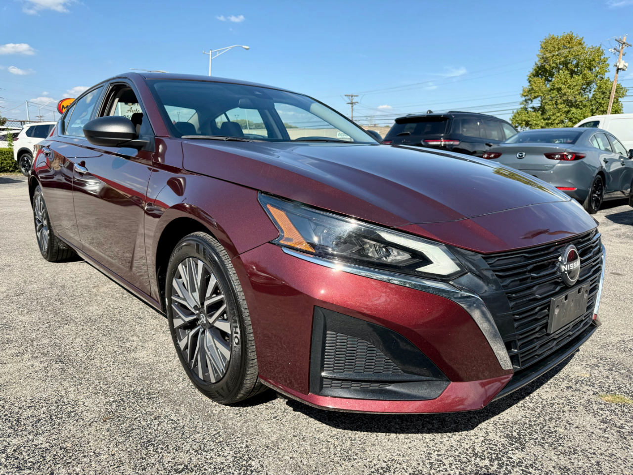 Nissan Altima 2.5 SV 2024