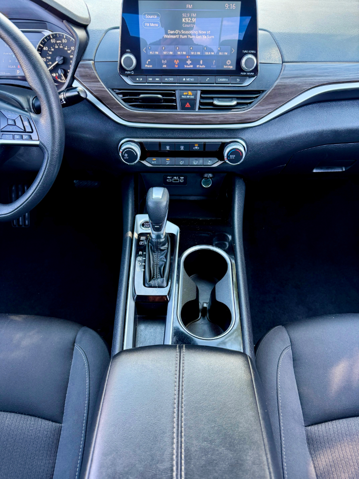 Nissan Altima 2.5 SV 2024