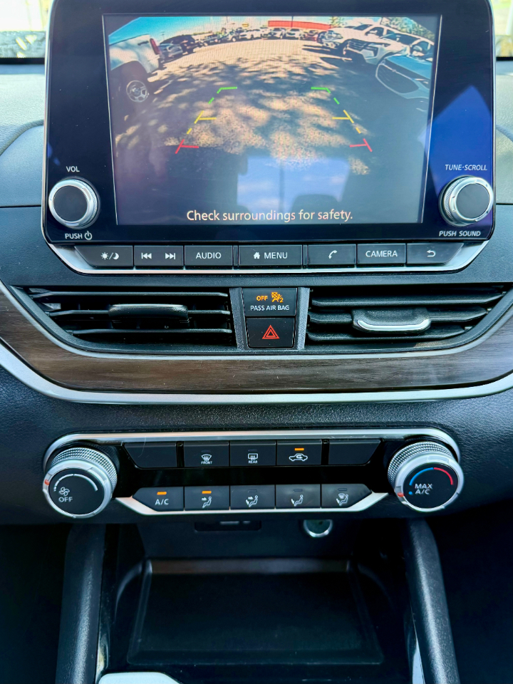 Nissan Altima 2.5 SV 2024