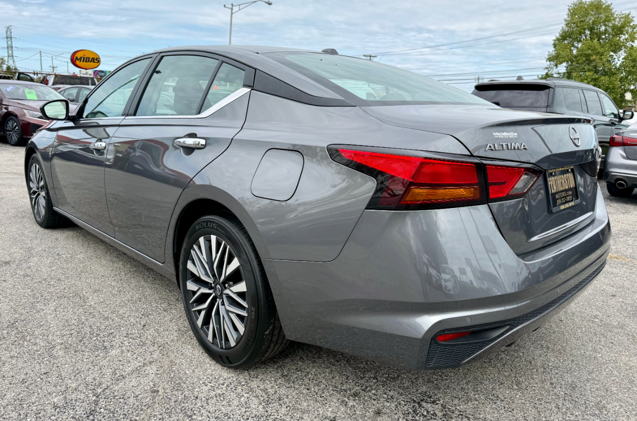 Nissan Altima 2.5 SV 2025