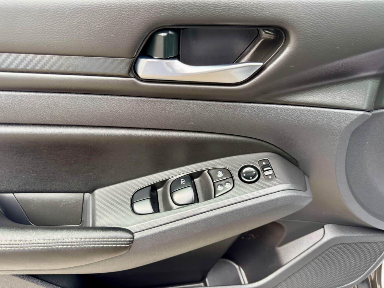 Nissan Altima 2.5 SV 2025