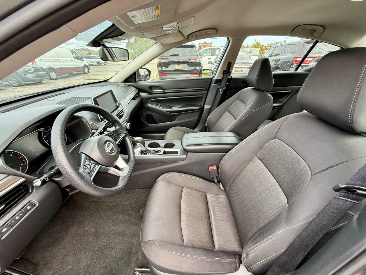 Nissan Altima 2.5 SV 2025