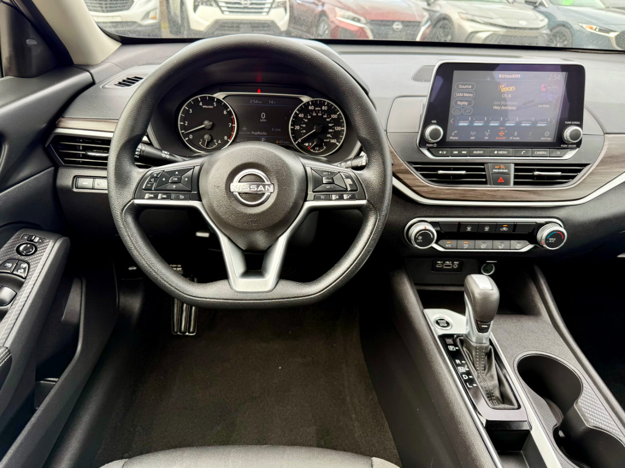 Nissan Altima 2.5 SV 2025