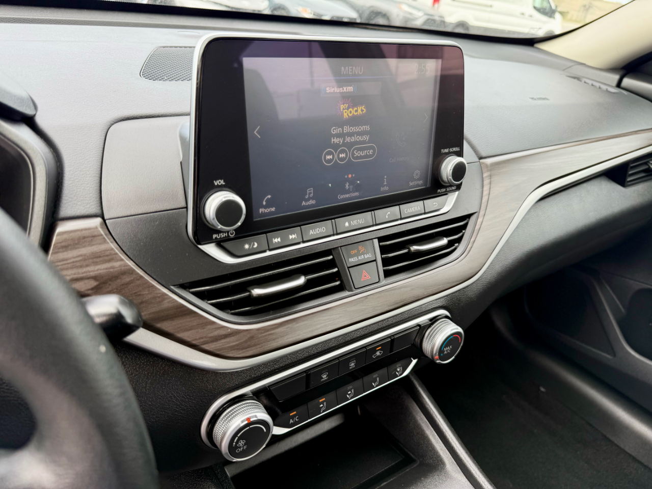 Nissan Altima 2.5 SV 2025