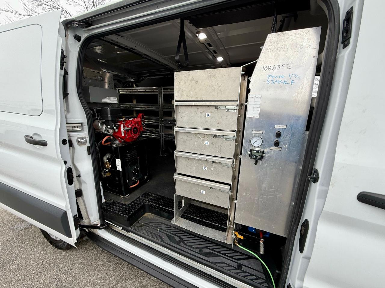 Ford Transit 150 Van Low Roof w/Sliding Pass. 130-in. WB 2020