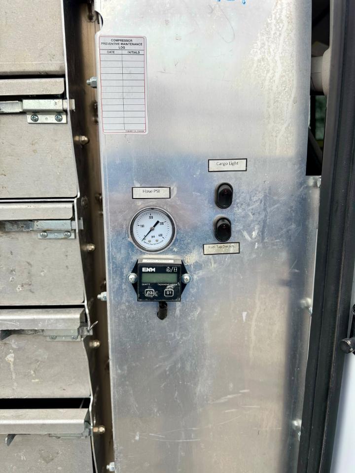 Ford Transit 150 Van Low Roof w/Sliding Pass. 130-in. WB 2020