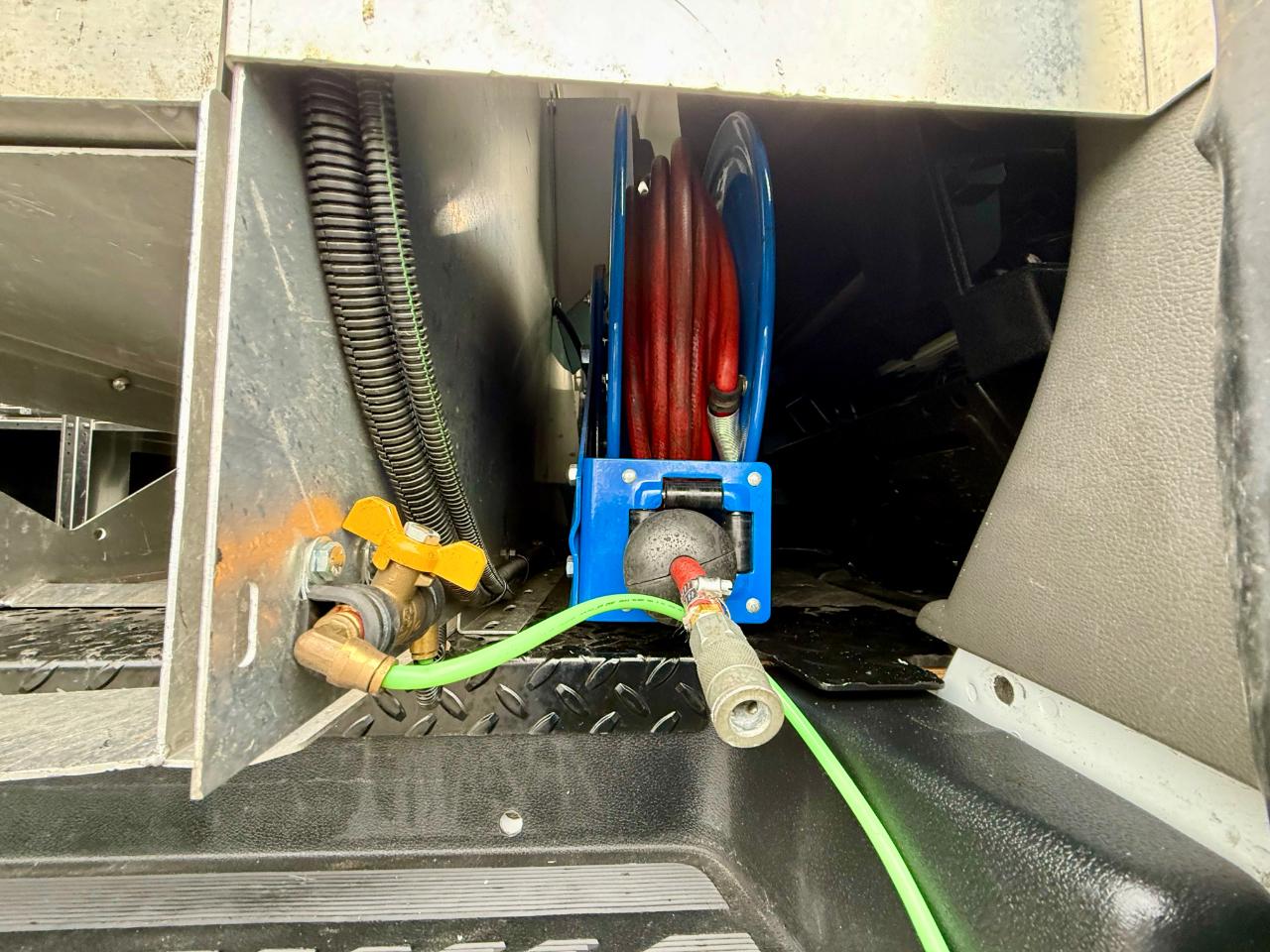 Ford Transit 150 Van Low Roof w/Sliding Pass. 130-in. WB 2020