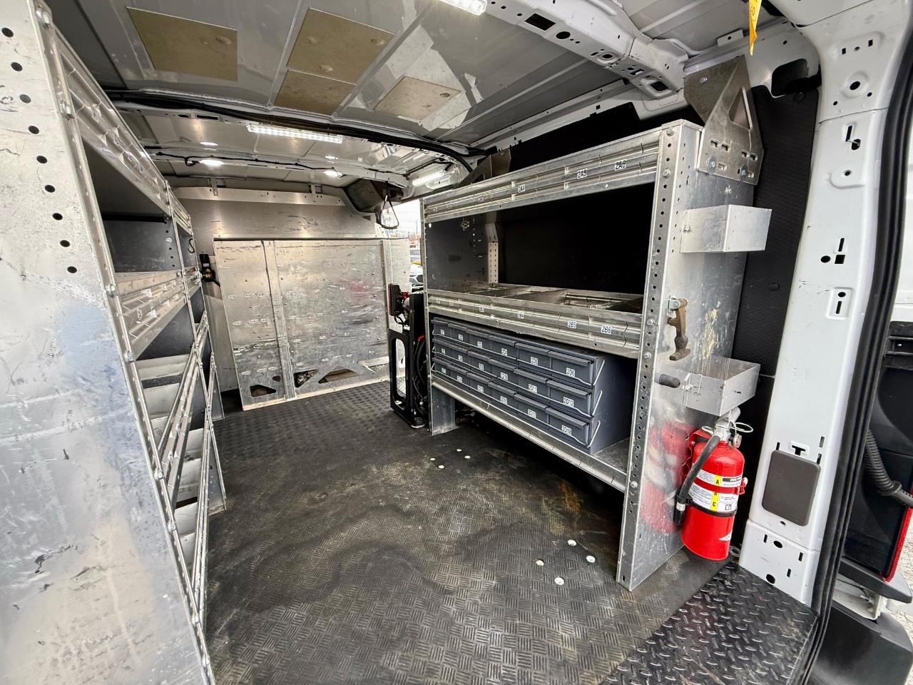 Ford Transit 150 Van Low Roof w/Sliding Pass. 130-in. WB 2020