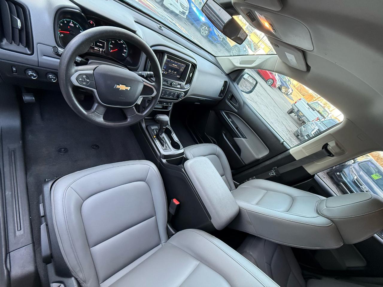 Chevrolet Colorado Work Truck Crew Cab 4WD Short Box 2020