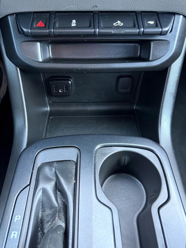 Chevrolet Colorado Work Truck Crew Cab 4WD Short Box 2020