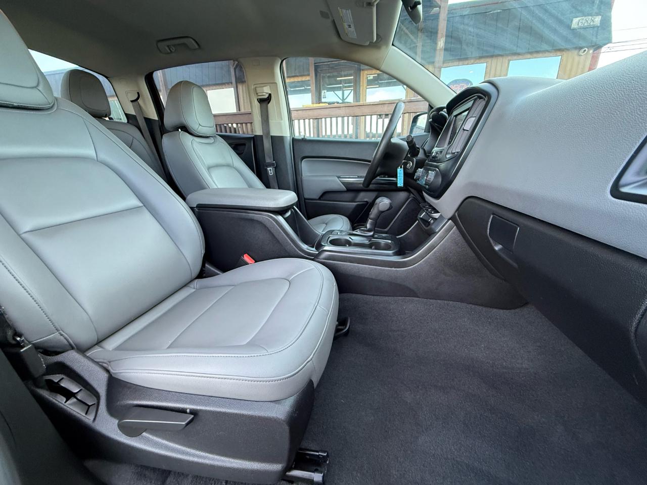 Chevrolet Colorado Work Truck Crew Cab 4WD Short Box 2020