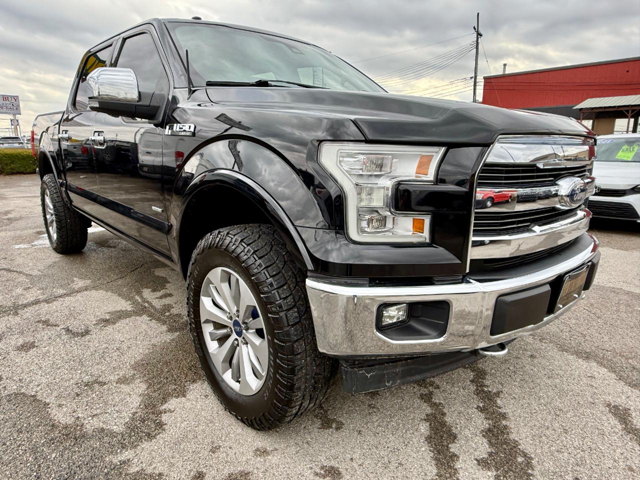 Ford F-150 Lariat SuperCrew 5.5-ft. Bed 4WD 2017