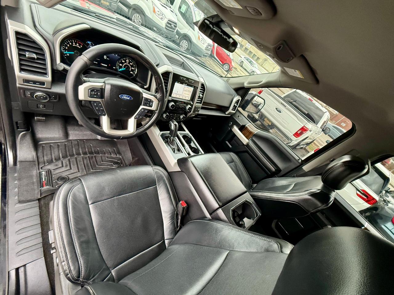 Ford F-150 Lariat SuperCrew 5.5-ft. Bed 4WD 2017