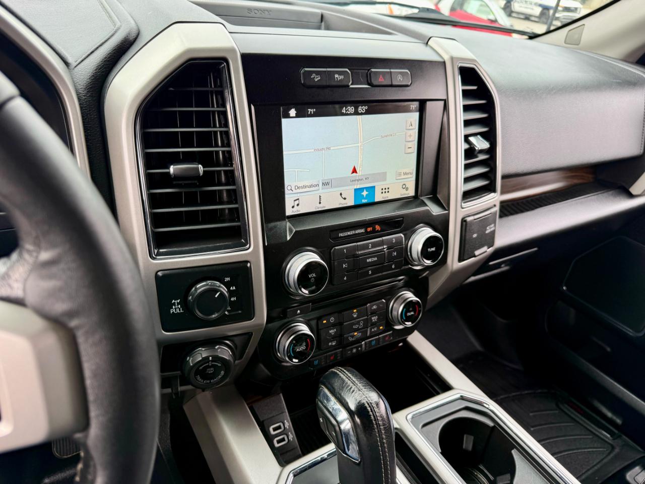 Ford F-150 Lariat SuperCrew 5.5-ft. Bed 4WD 2017