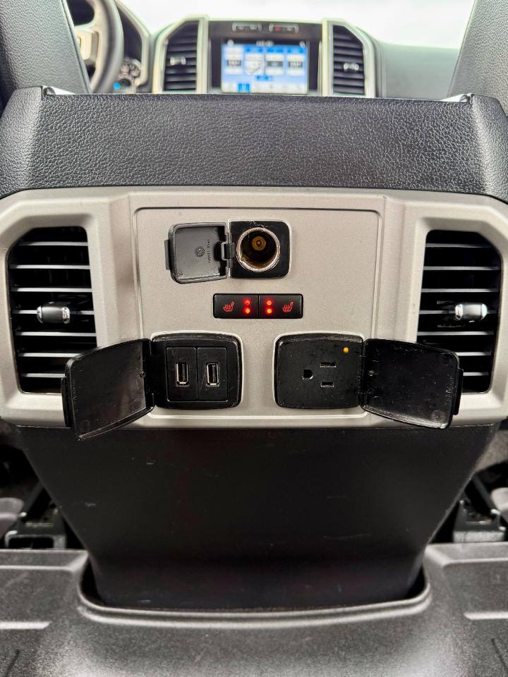 Ford F-150 Lariat SuperCrew 5.5-ft. Bed 4WD 2017