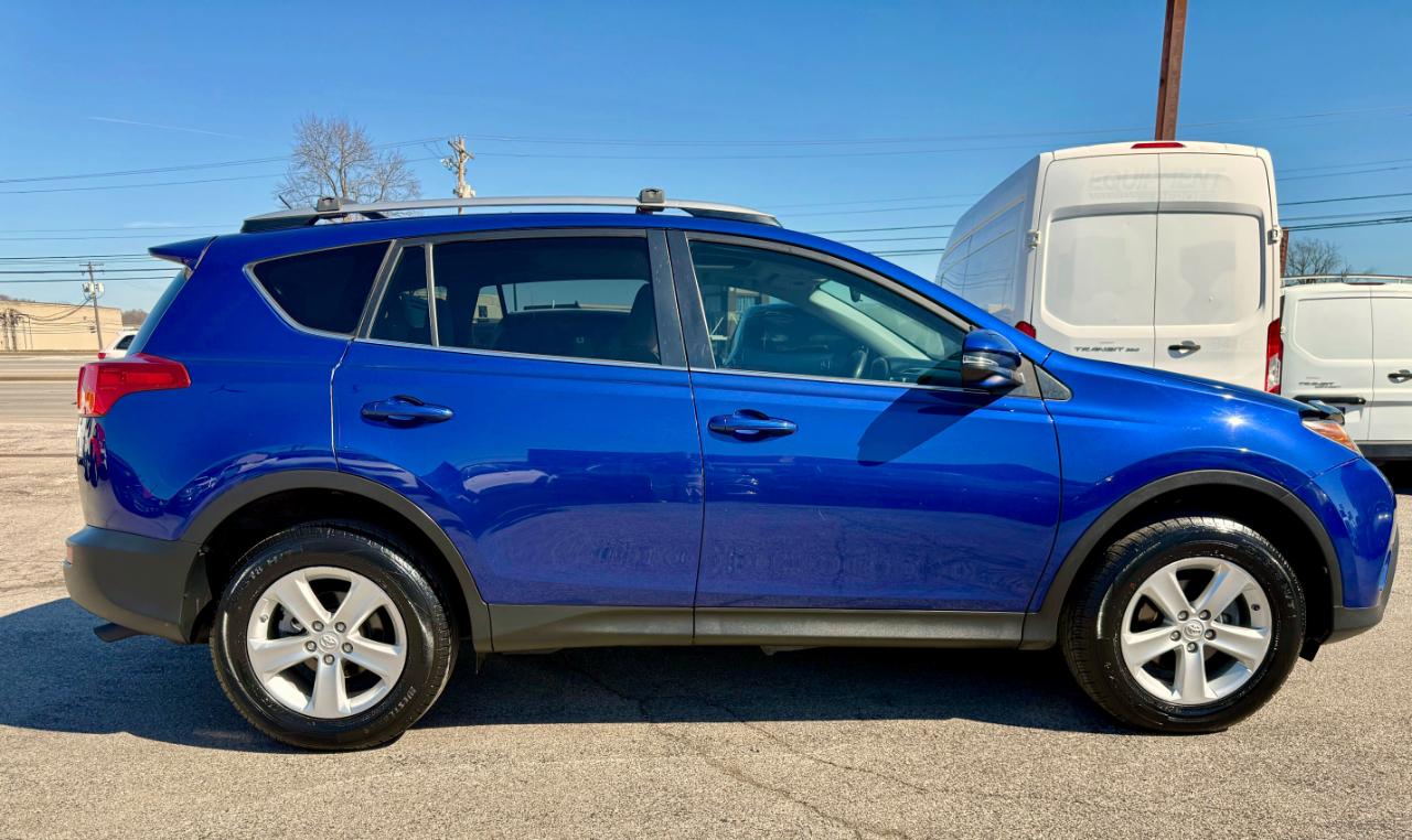 Toyota RAV4 XLE AWD 2014