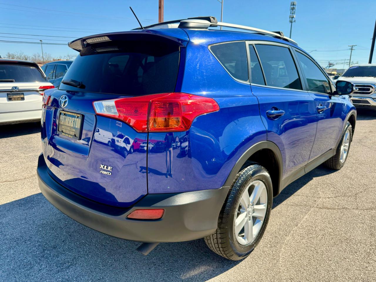 Toyota RAV4 XLE AWD 2014