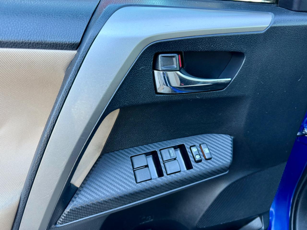 Toyota RAV4 XLE AWD 2014