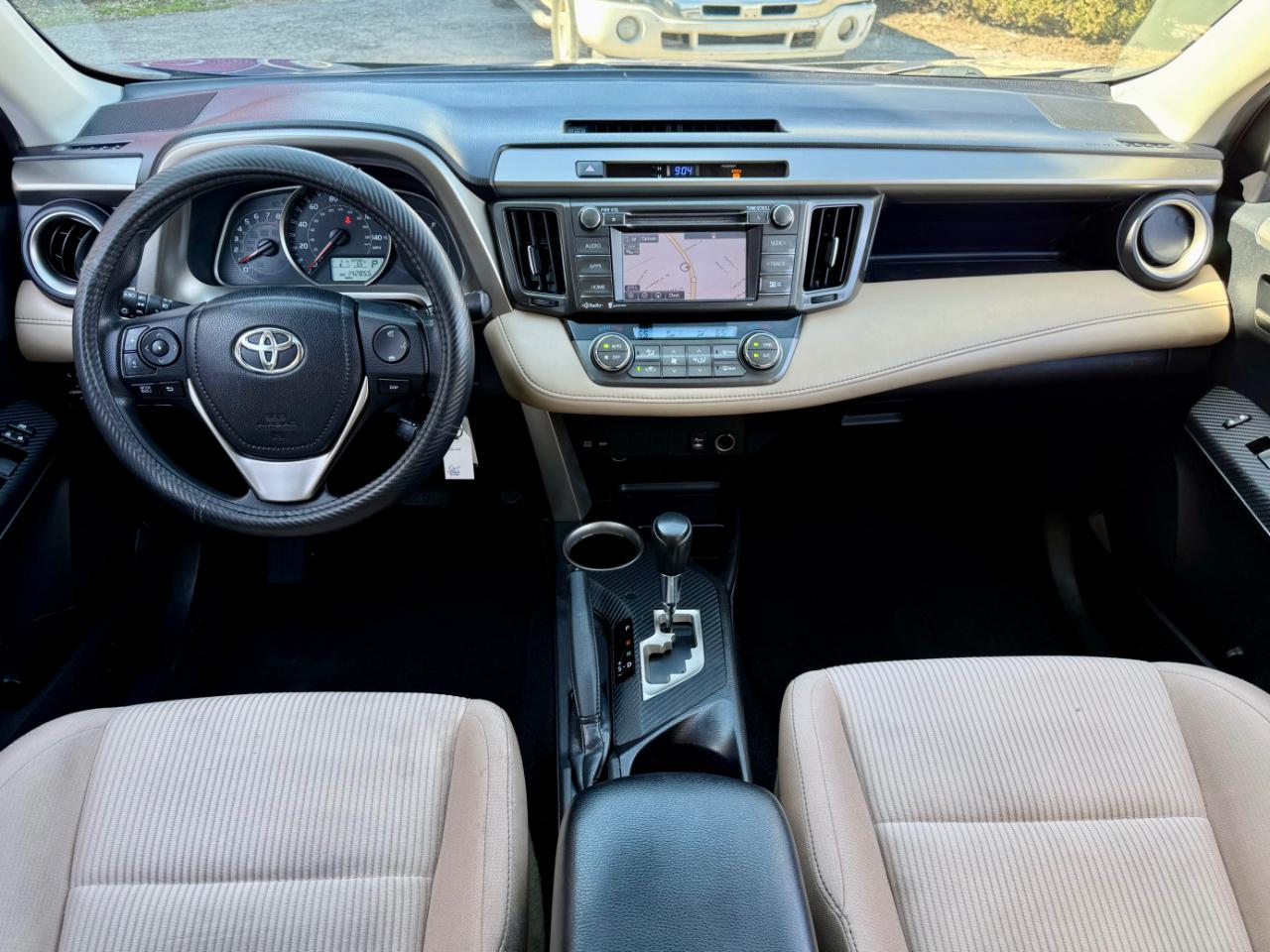 Toyota RAV4 XLE AWD 2014