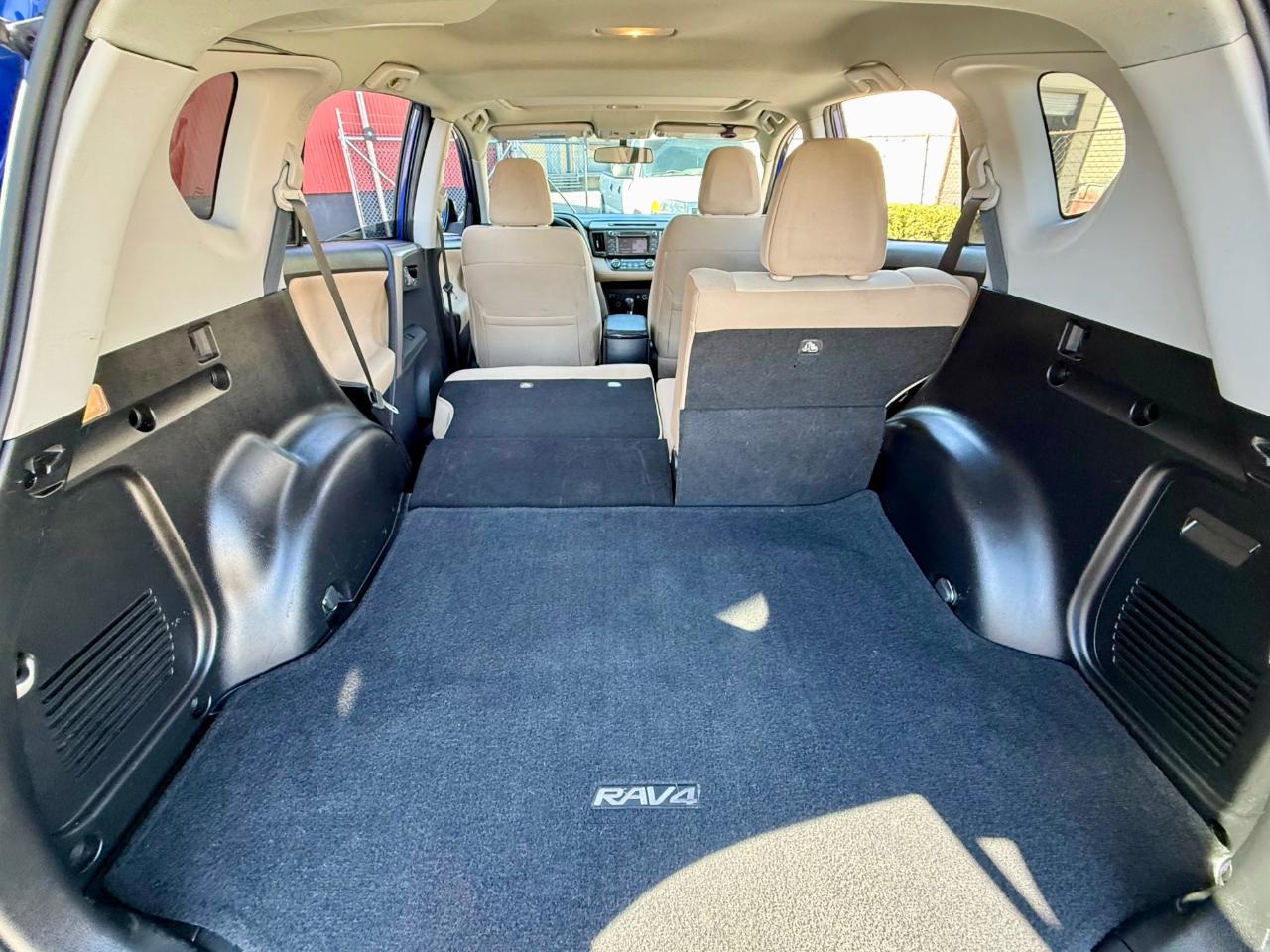 Toyota RAV4 XLE AWD 2014